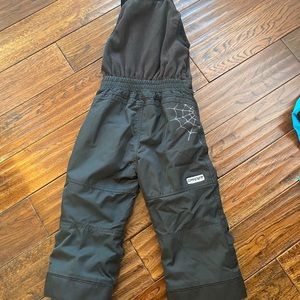 Spider size 4 waterproof ski pants
